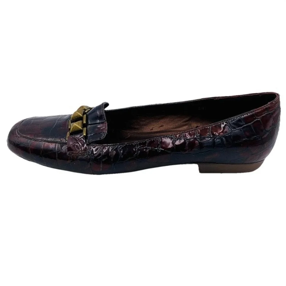 VANELi Loafers Dress‎ Shoes Croc Embossed Brown Patent Studded Buckle 8M Flats